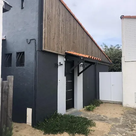 Big Ben 750m De La * Les Sables-dʼOlonne