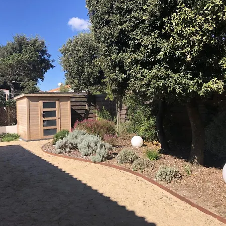 Dom wakacyjny Big Ben 750m De La