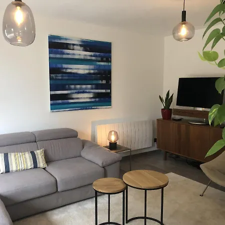 度假居 Big Ben 750m De La *